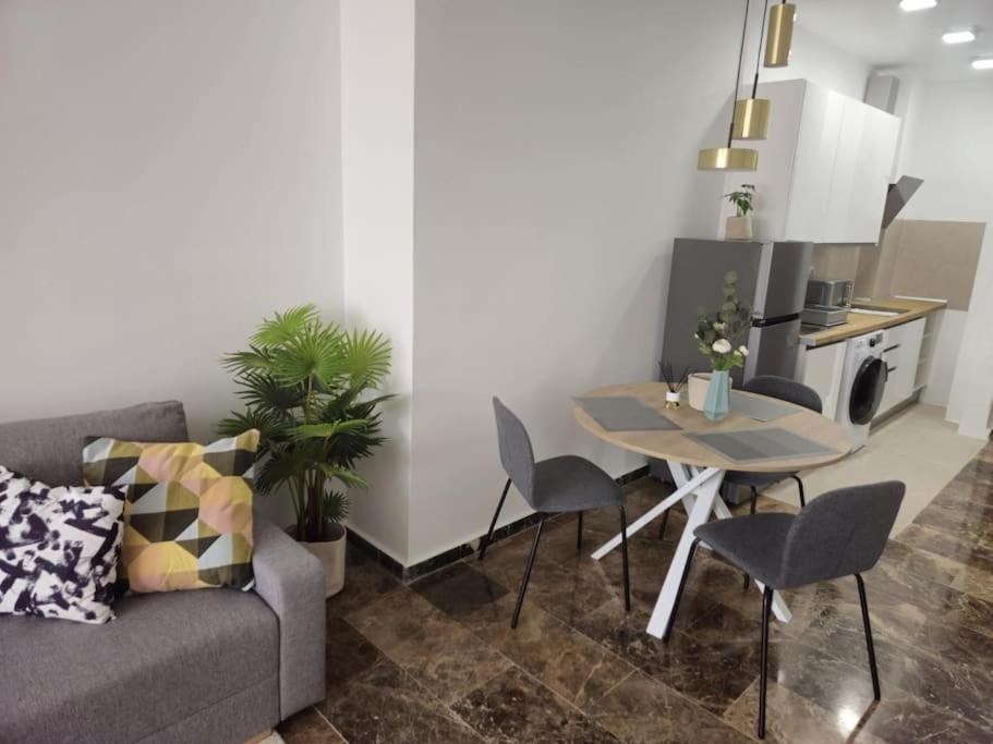 Tao Center With Fee Wifi And Air Con By Namaste Elite Appartement Torremolinos